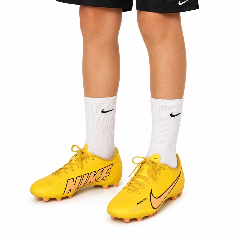 Nike Mercurial Soccer Cleats Size 5.5Y Yellow DJ5958-780 Multi-Ground Youth